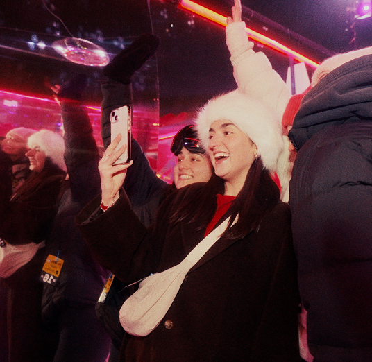 Concours Gagne ta paire de billets VIP Igloofest + 1 nuit à l'hôtel - BNC - Lexya